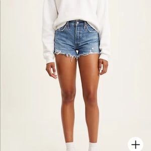 Gently used Levi 501 short